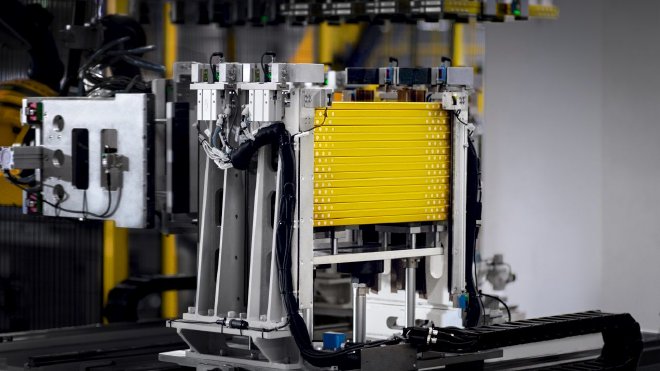 无惧续航/不能焦虑 极氪发布全栈自研金砖电池