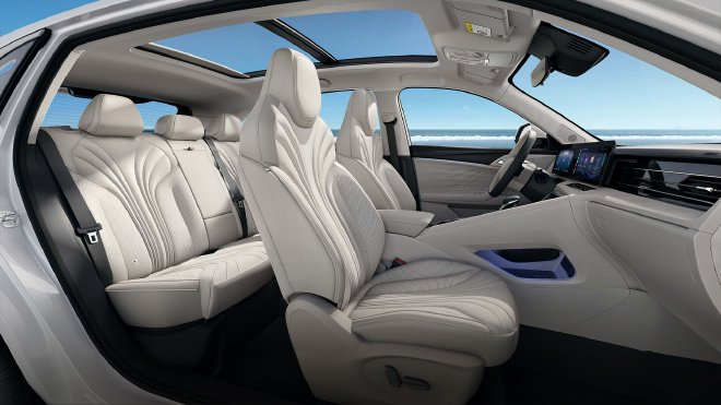 荣威D5X DMH上市，搭载插混动力油耗1.27L，限时10.98万元起售