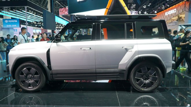 2024成都车展：iCAR 03T正式上市