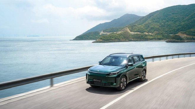 蓝电E5 PLUS官图曝光 将于9月底预售