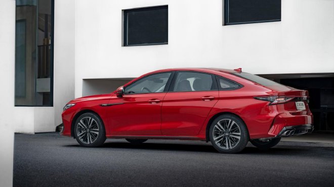 2024款艾瑞泽8高能版正式上市 售价12.99万起