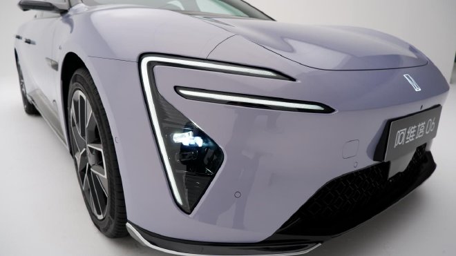 年轻用户的不二之选 阿维塔06静态实拍