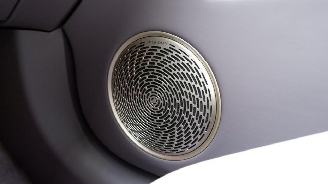 年轻用户的不二之选 阿维塔06静态实拍