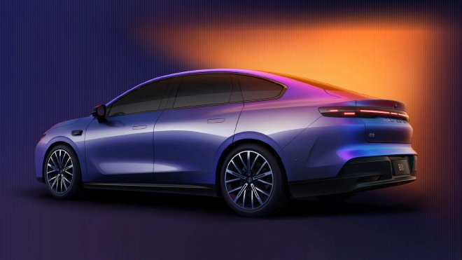 2025上海车展：零跑B01探馆