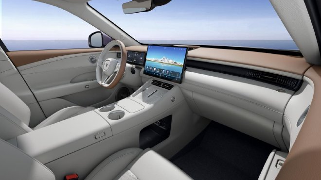 智能、舒适大幅提升 岚图FREE+逍遥座舱2.0正式发布