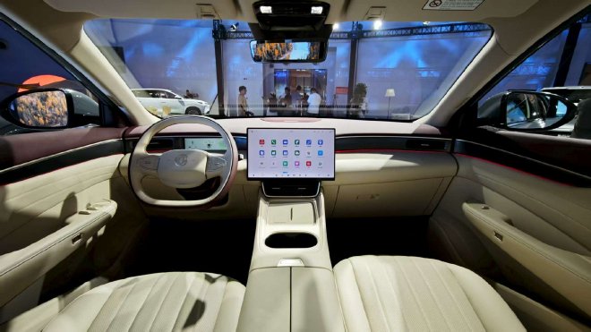 越级舒适座舱 东风风神L8预售12.99万元起