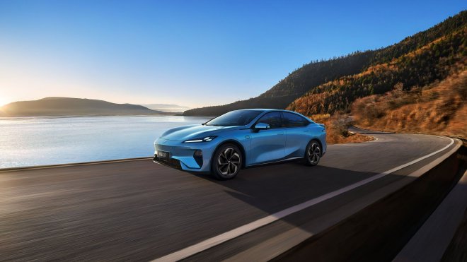 2026款深蓝L07上市 限时权益价13.59-15.59万元