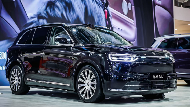 2025天津车展：问界全系车型亮相天津车展