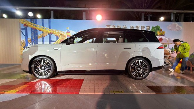 腾势N8L正式上市 售价为29.98-32.98万元