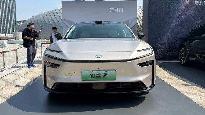 广汽丰田铂智7正式上市 限时补贴权益价14.78-19.98万元
