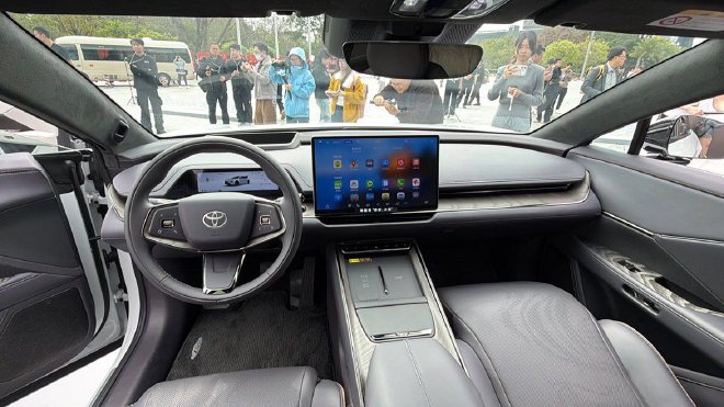 广汽丰田铂智7正式上市 限时补贴权益价14.78-19.98万元