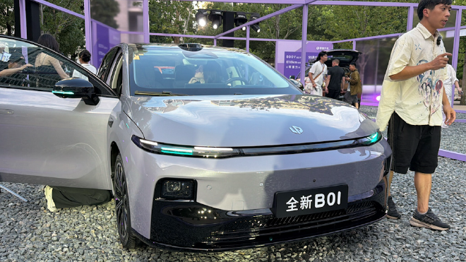 零跑全新B01/B10正式上市 售价9.58-12.58万元