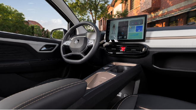 2024成都车展：江淮钇为3挚爱版和花仙子挚爱版