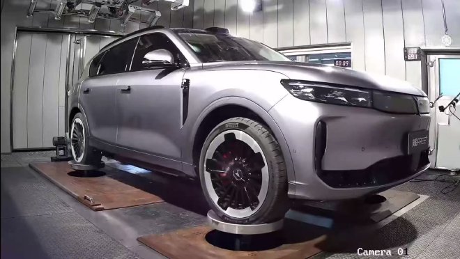 岚图CEO卢放：我们只做能扛5万次颠簸的“低调技术”