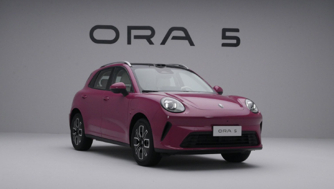 经典复古外观+智舱智驾 欧拉5正式亮相