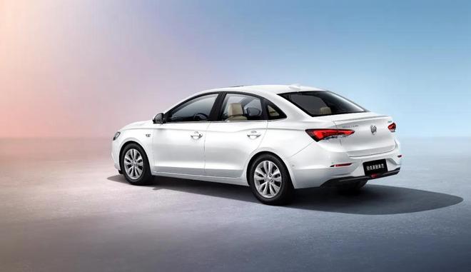 别克英朗新增两款典范车型 售价11.99-12.59万元