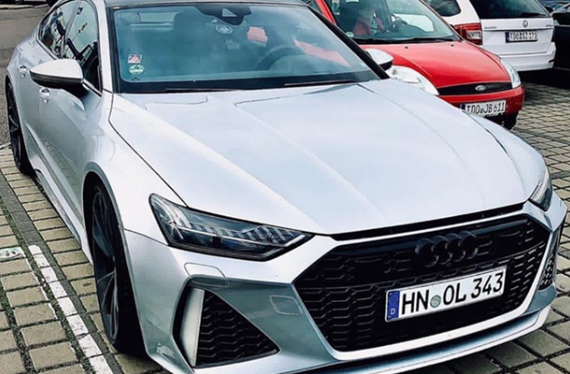 奥迪新RS 7 Sportback到店 搭4.0T引擎颜值超高