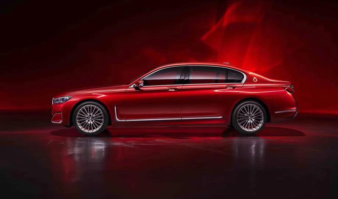 宝马7系华彩辉耀典藏版官图发布 成都车展亮相
