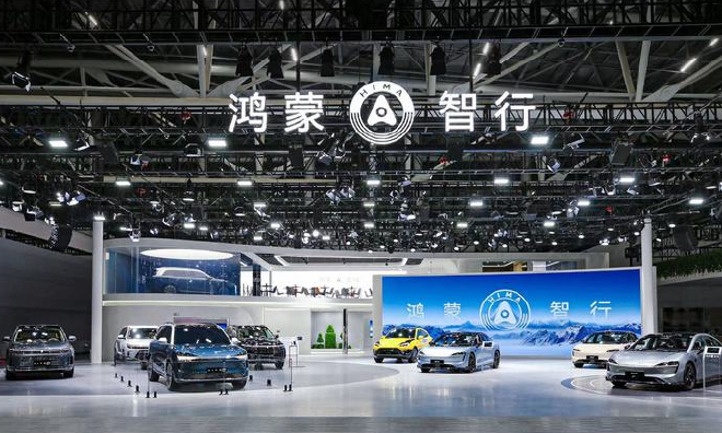 2023广州车展：新能源车强势“霸展” 智能技术展开新角逐