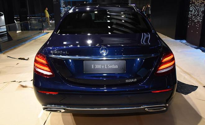 新款E级插混版明年上市 对标5系插混版