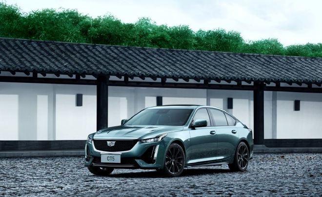 合资中型车保值率连续三年居榜首 凯迪拉克CT5为何叫好又叫座