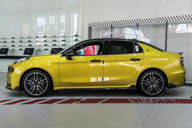 首款国产性能车 领克03+将于今晚上市