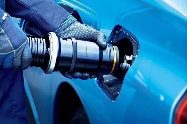 新版汽车三包政策确定修订思路：纯电动车要标注电池衰减限值