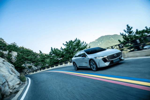 长安马自达EZ-6即将上市