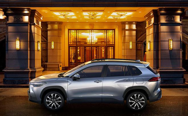 全新丰田Corolla Cross率先投放泰国市场 推混合动力版