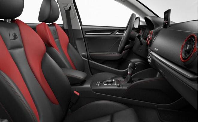 新款奥迪S3 Limousine