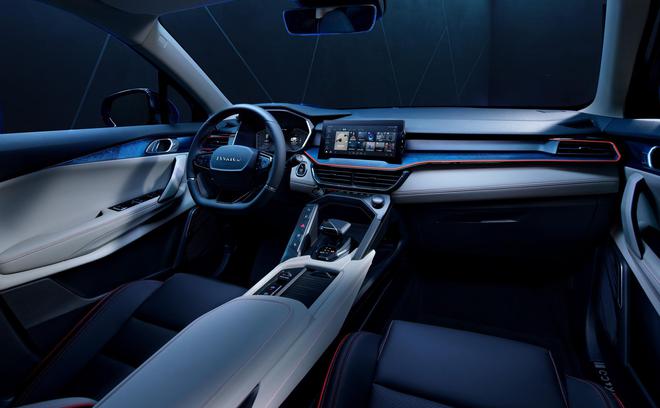 领克06全球首秀打破传统 机能设计美学给你好看