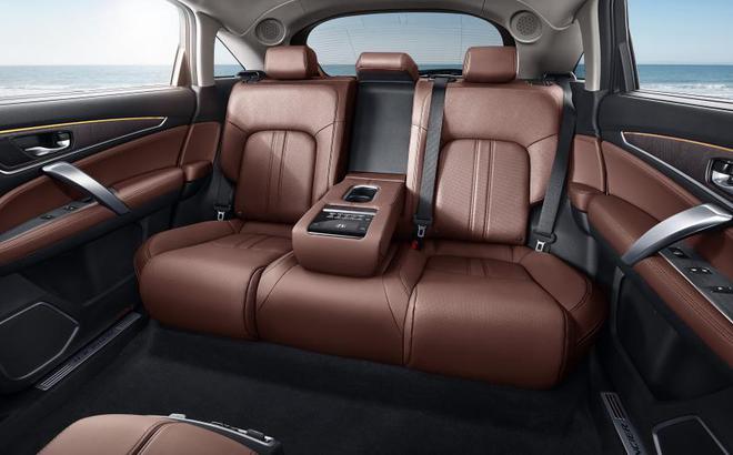 国庆家庭自驾游“神器”怎么选？这款车值得了解一下