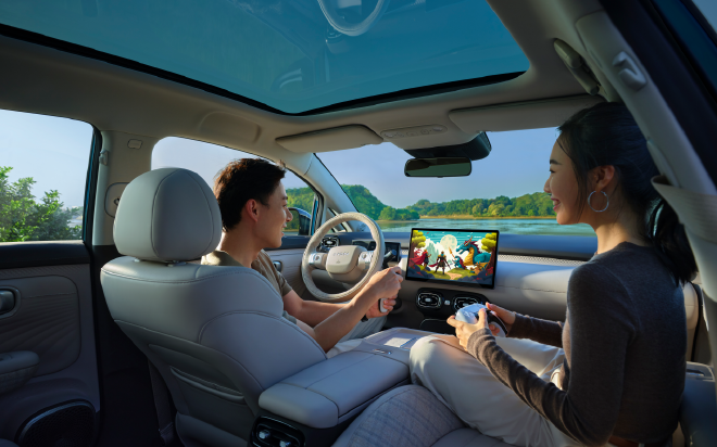 10万A级掀背轿车 埃安UT鹦鹉龙全球首发