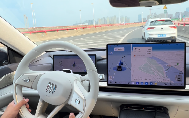 实力在线 表现出色 体验别克至境L7“逍遥智驾”