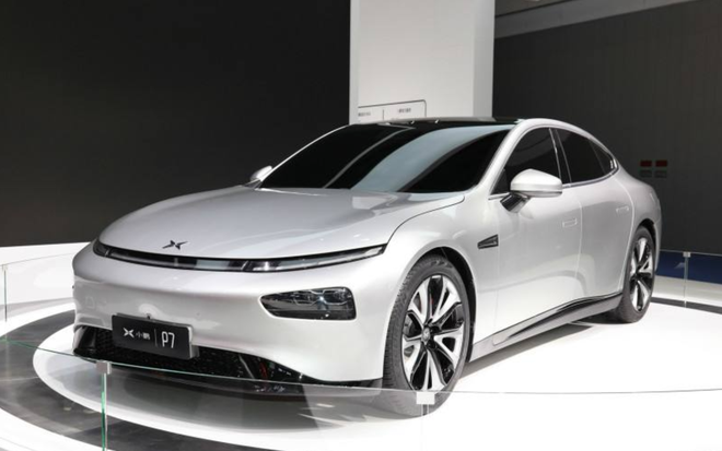 特斯拉升级自动驾驶“盗窃”案 小鹏汽车：虚假陈述抹黑我们