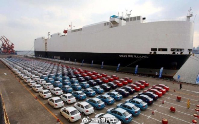 车圈热搜 上半年中国汽车出口世界第一