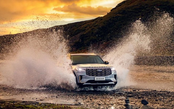 38.98万元 福特探险者赤金版豪华启程