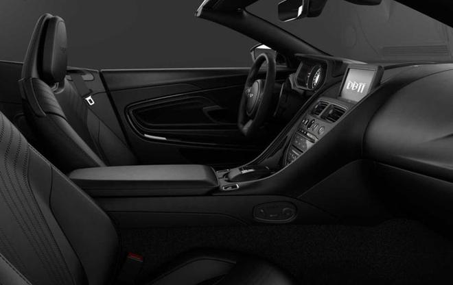 黑化组件更动感 阿斯顿·马丁DB11 V8 Shadow Edition官图发布