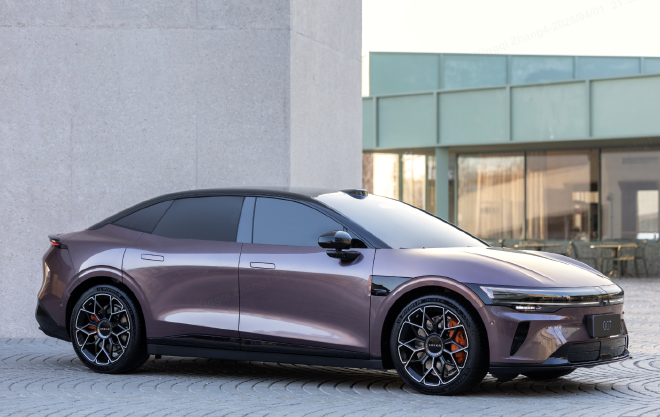 极氪焕新7系双车开启预售 4月10日正式上市