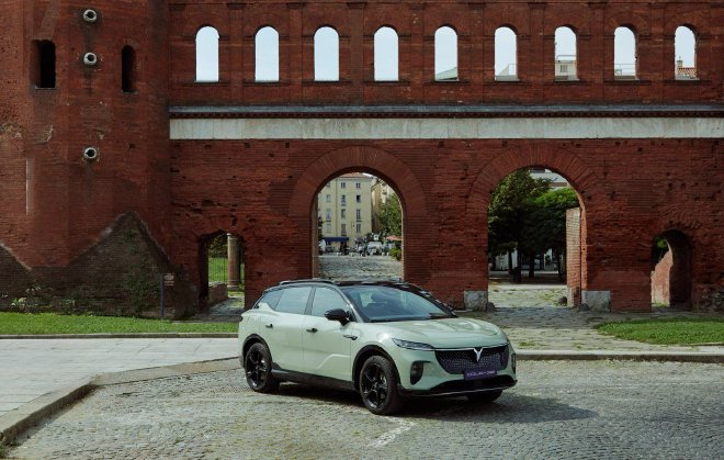 岚图知音全球版Courage欧洲三国上市