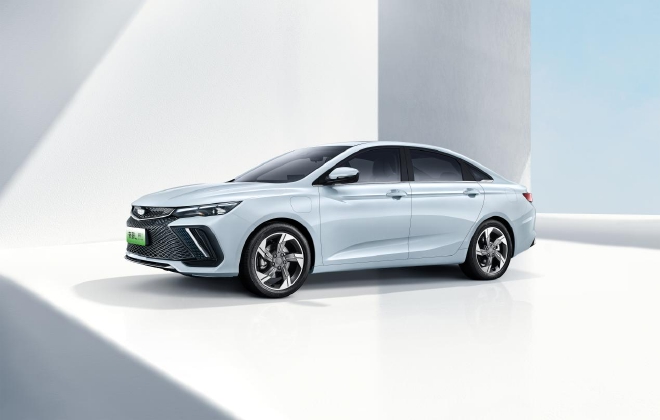 补贴后售价12.98-14.58万元，吉利帝豪L雷神Hi·X超级电混正式发售