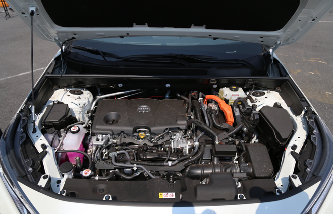 预售20-24.5万 一汽丰田全新RAV4今日上市