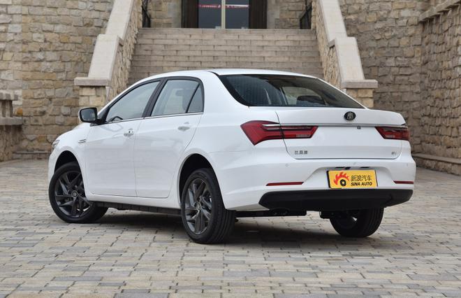 最长续航突破610KM 比亚迪全新秦EV新车前瞻