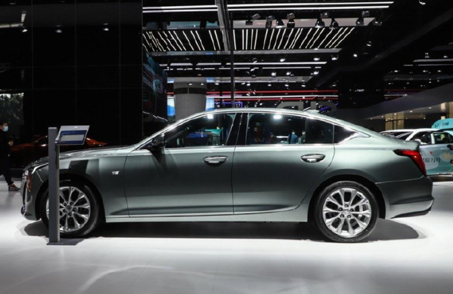 年轻人的激情乐趣 2023款凯迪拉克CT5来袭