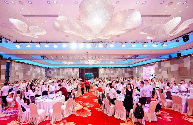 滴滴“橙意计划”新举措 试行司机节假日错峰休息奖励