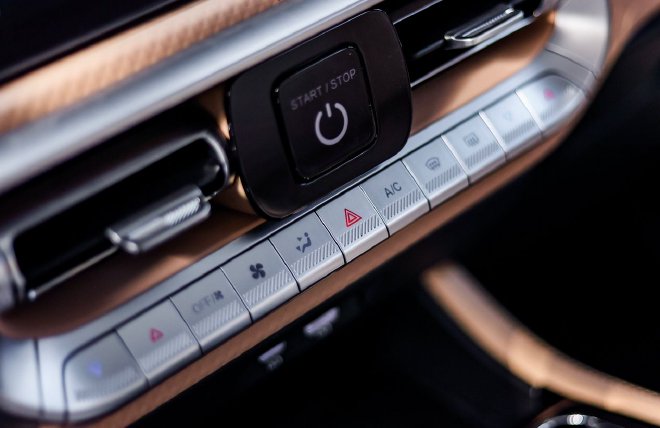 北京越野BJ40探险家上市 售价14.99-15.99万元