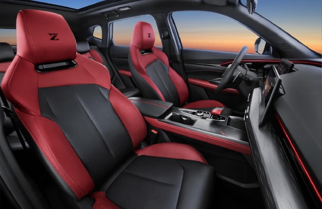 全新跃动红配色 欧尚Z6 2.0T内饰曝光 4月3日价格发布