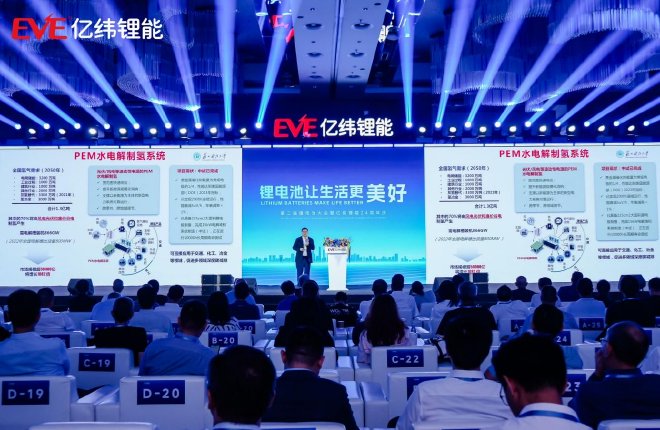 苏州科技大学材料科学与工程学院院长 李长明院士