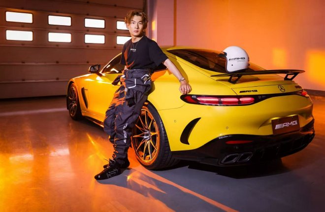 史上最快AMG赛道首秀 体验梅赛德斯-AMG驾驶学院