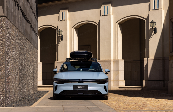 极氪焕新7系双车开启预售 4月10日正式上市